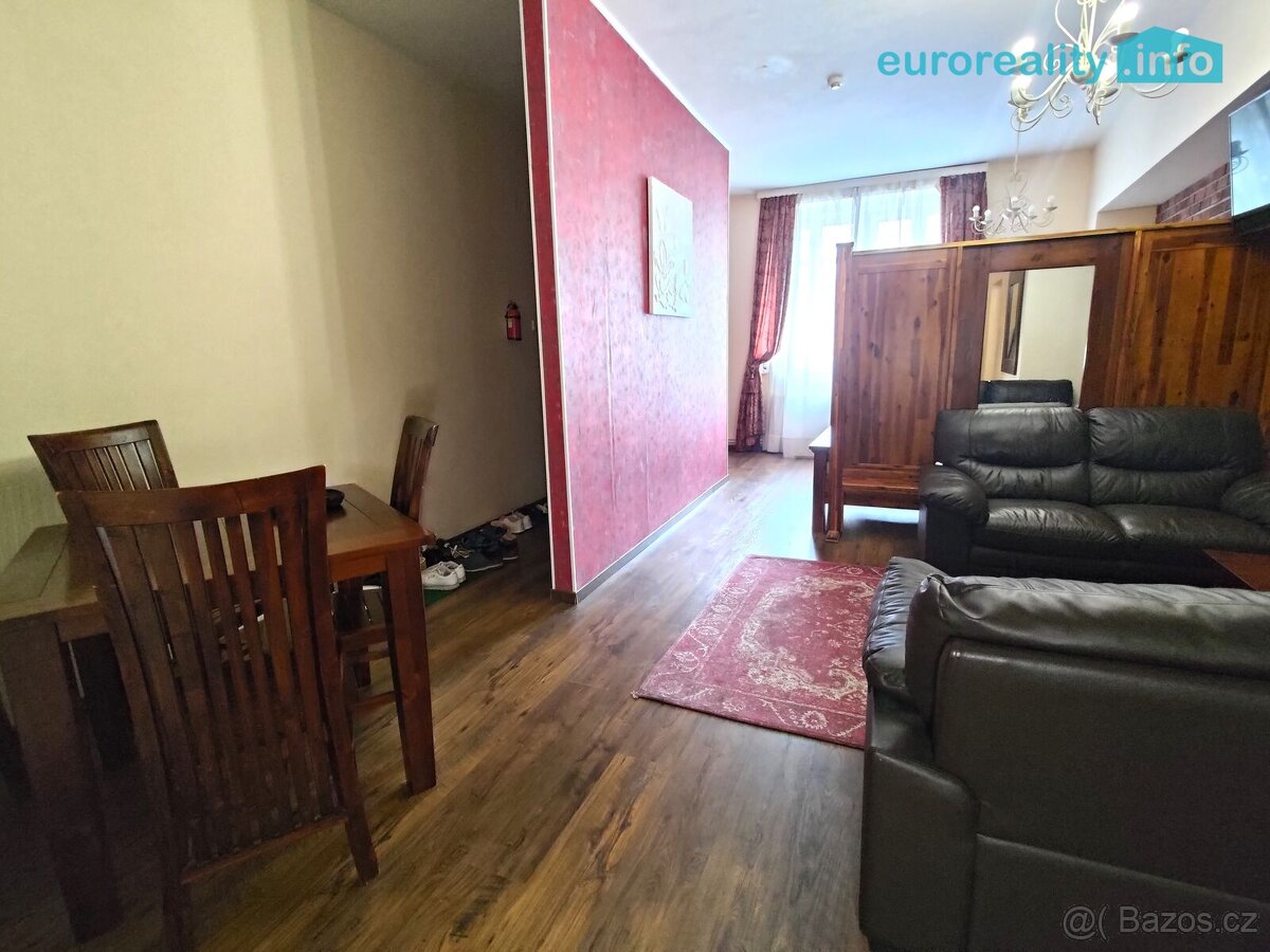 Pronájem, apartmán 2+1, 80 m2, Plzeň - město, ul. Zbrojnická - 7