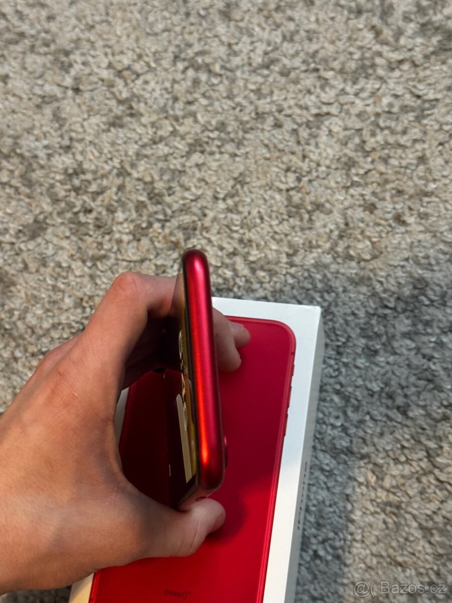 IPhone 11 RED - 7