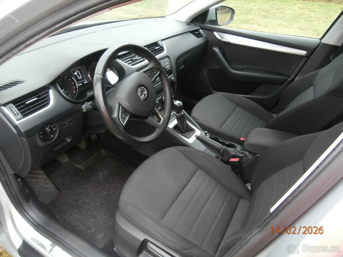 SKODA OCTAVIA 3 COMBI CR - 7