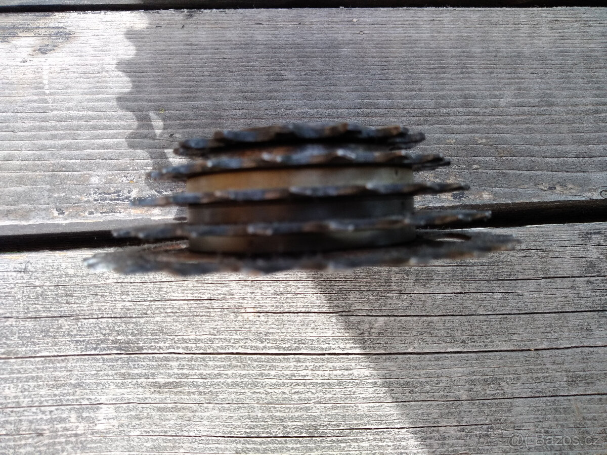 5-ti kolečko XK Shimano - 7