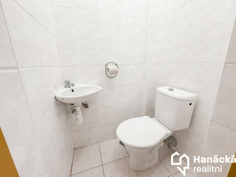 Pronájem komerčního prostoru 85 m² ul. Ztracená,... - 7