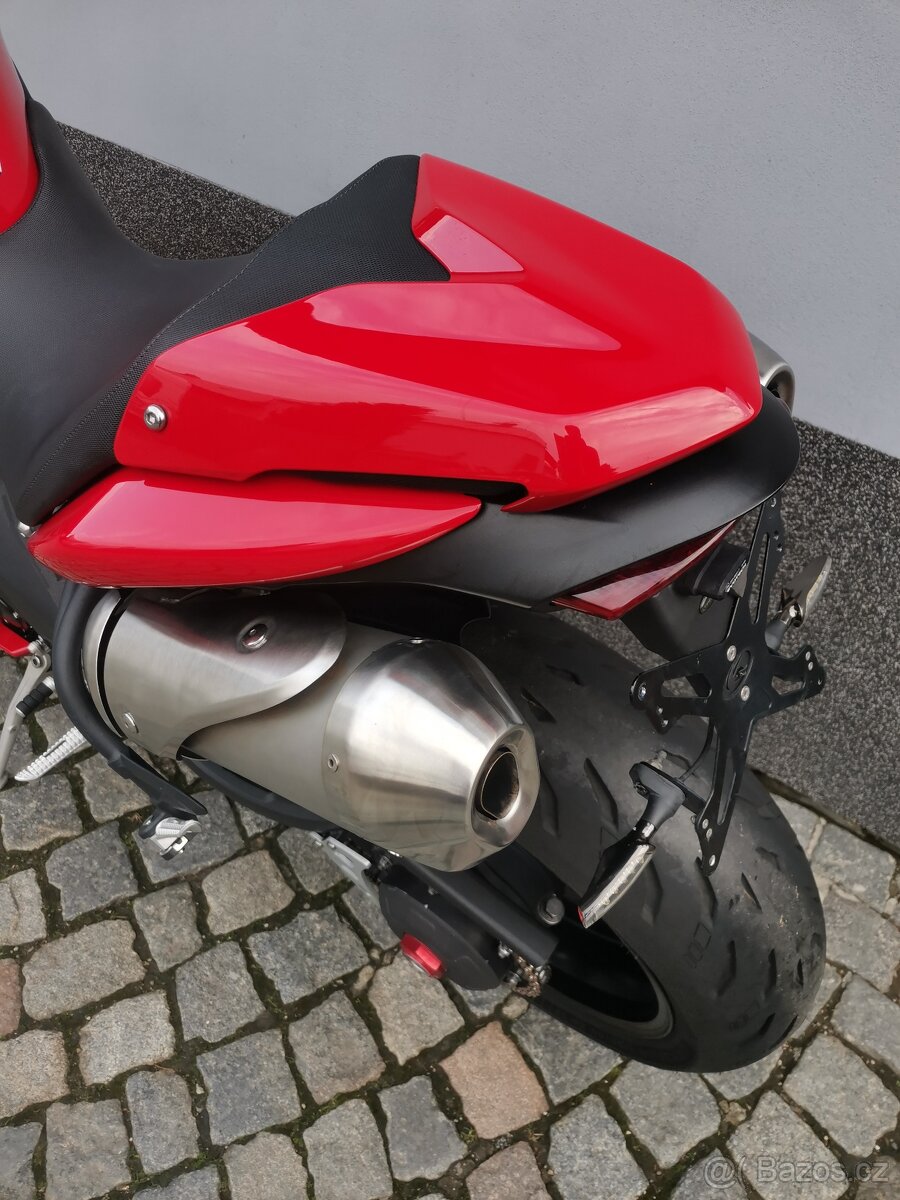 Triumph Speed triple 1050 - 7