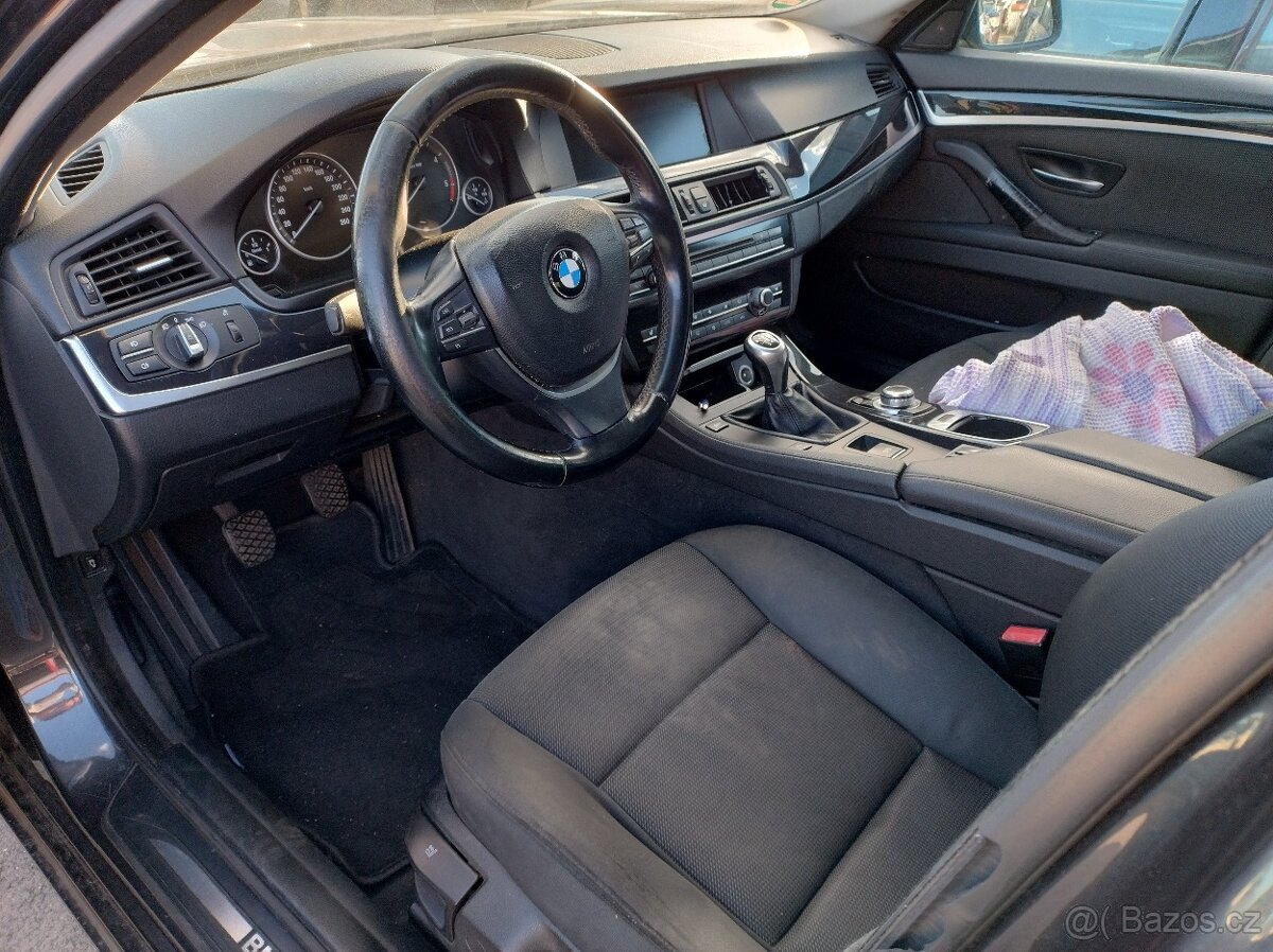 BMW 520D F10 135kW 2011 sedan, MOTOR KO, DILY z AUTA - 7