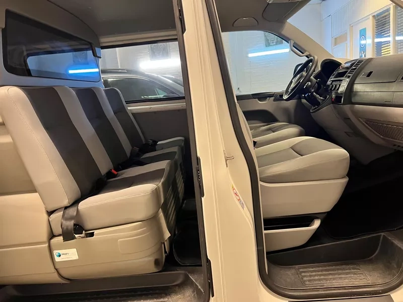 VW T5 TRANSPORTER 2.0 TDI DOUBLECAB 2014 - 7