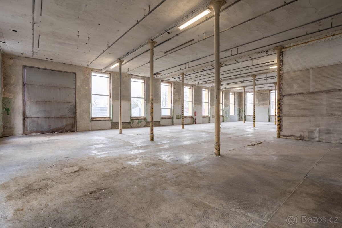 Skladovací objekt, 1350 m², Sudkov (1.patro) - 7