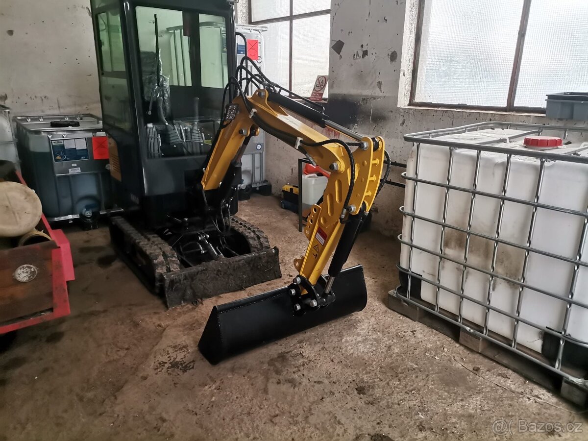 Minibagr 1t KK10 - 7