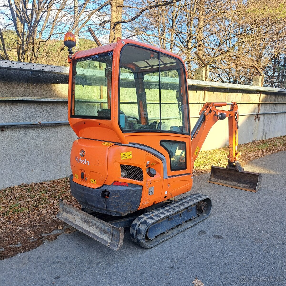 Minibagr Kubota KX016-4 - 7