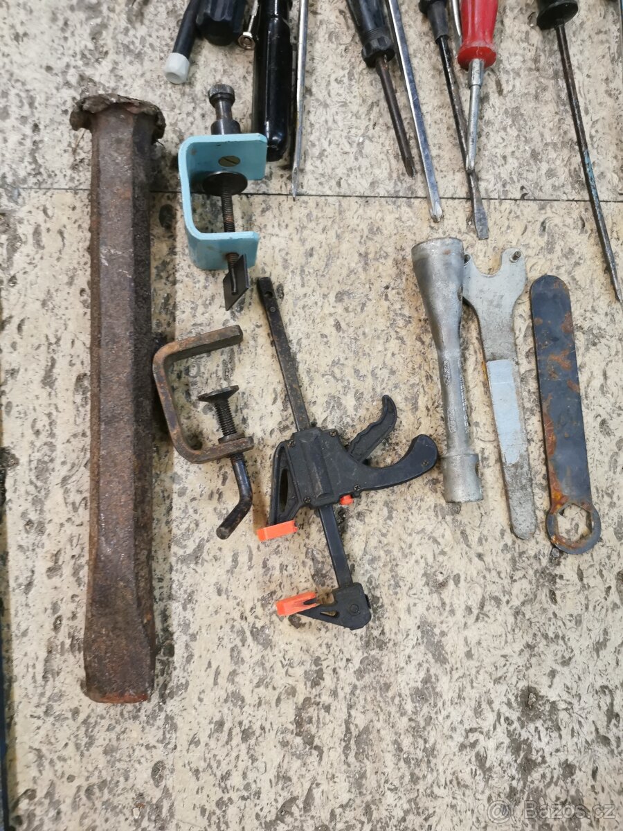 Staré nářadí. - 7