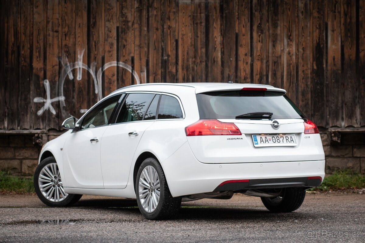 Opel Insignia ST 96kW - 7