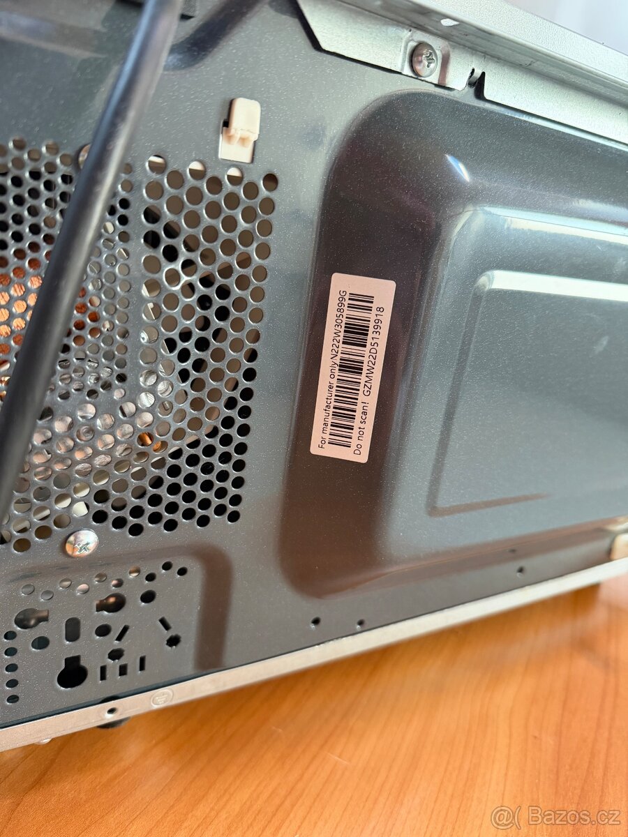 Mikrovlnná trouba Sharp 700Ws funkcí grilu - 7