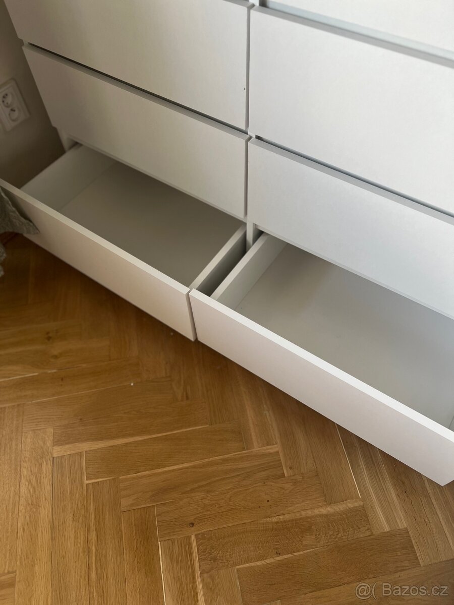 Velká bílá komoda - 7