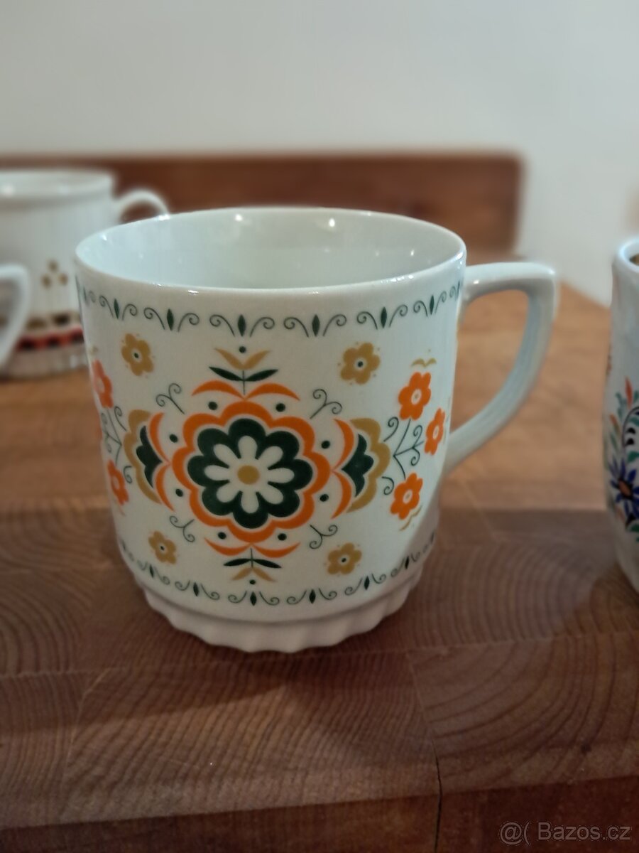 6x retro hrnek .......č3 - 7