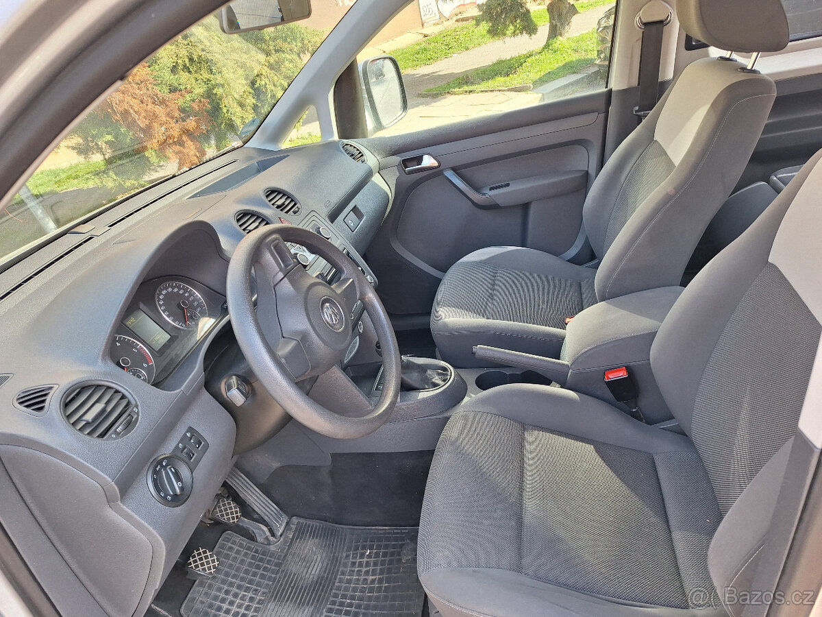 Volkswagen Caddy 1,6 75kW - 7