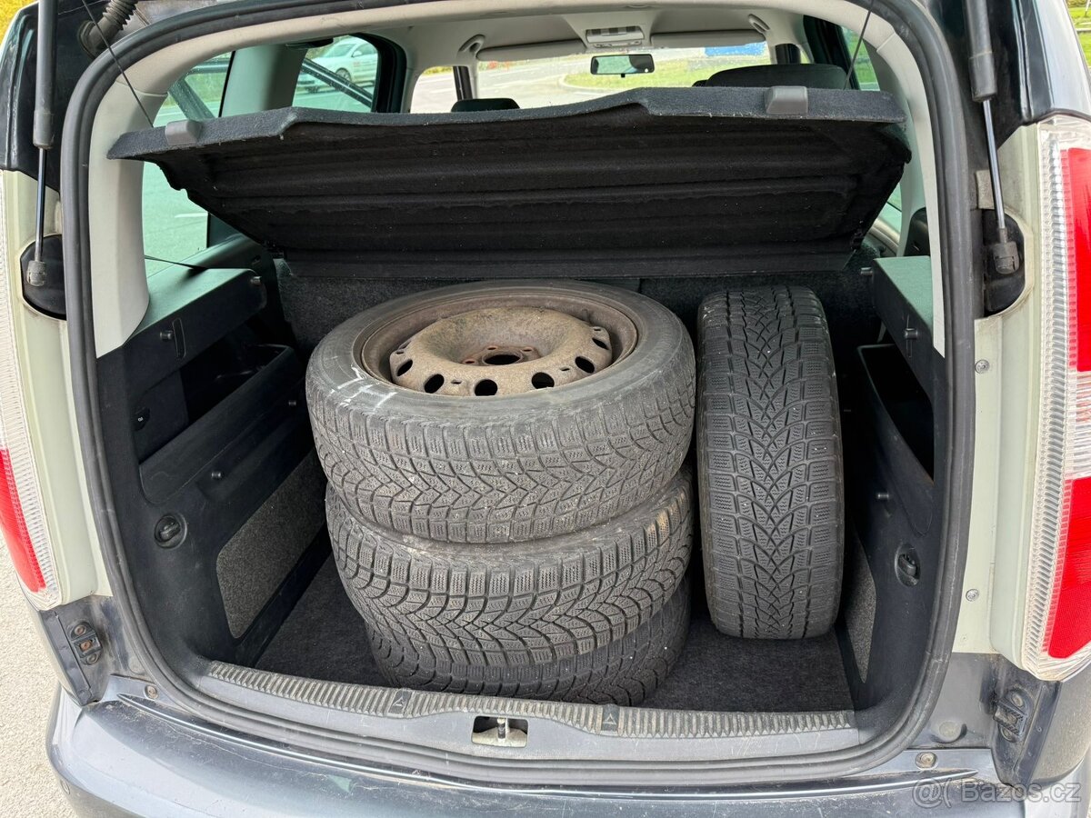 Skoda Roomster 1,4 16V - 7