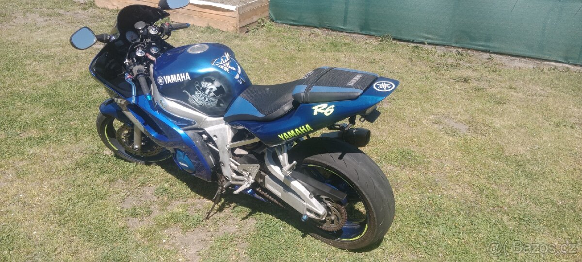 Yamaha R6 - 7