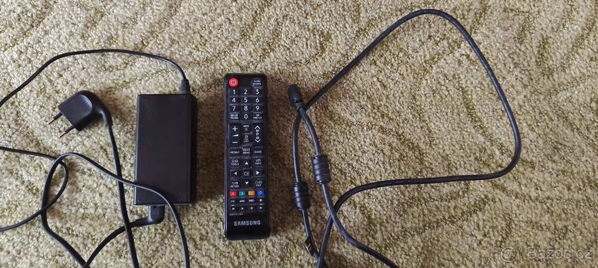 Monitor Samsung zakřivený 32" - 7