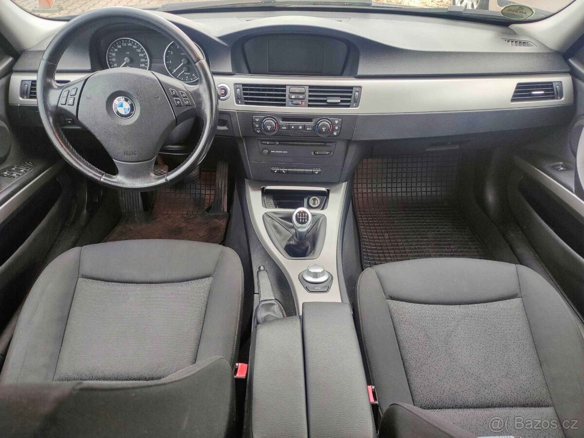 BMW 325i 160 KW,DVOUZONOVÁ KLIMATIZACE, EL.ŠÍBR - 7