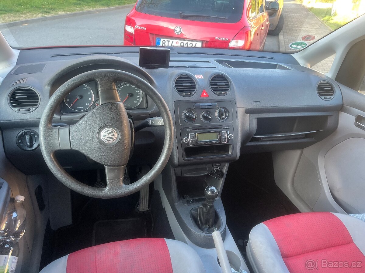 VW Caddy 1,4 benzin - 7