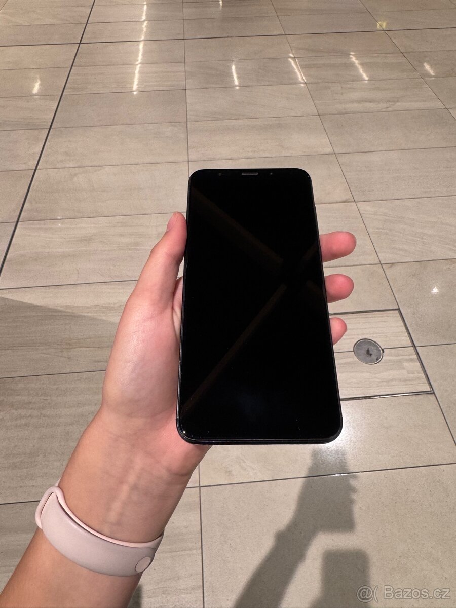 Xiaomi Redmi 5 Plus (32 GB) - 7