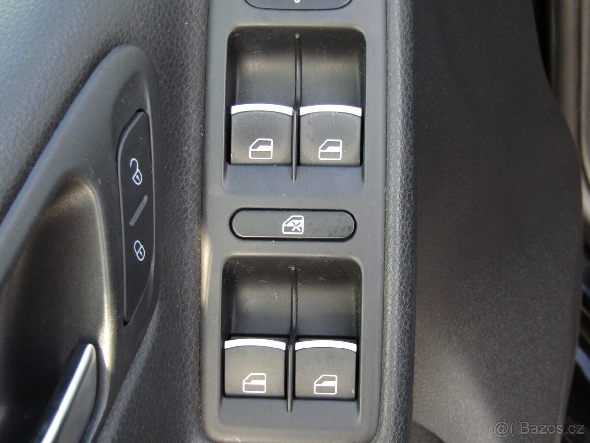 Volkswagen Golf 1.4 TSi , 90 kW benzín, 2011 - 7