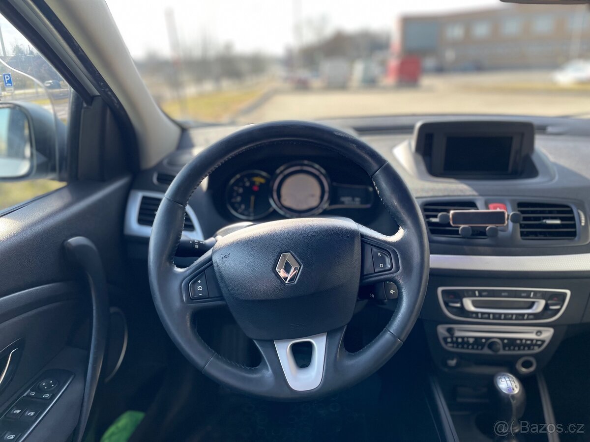 Renault Megane 3 1.5 k9k 2010 rok - 7