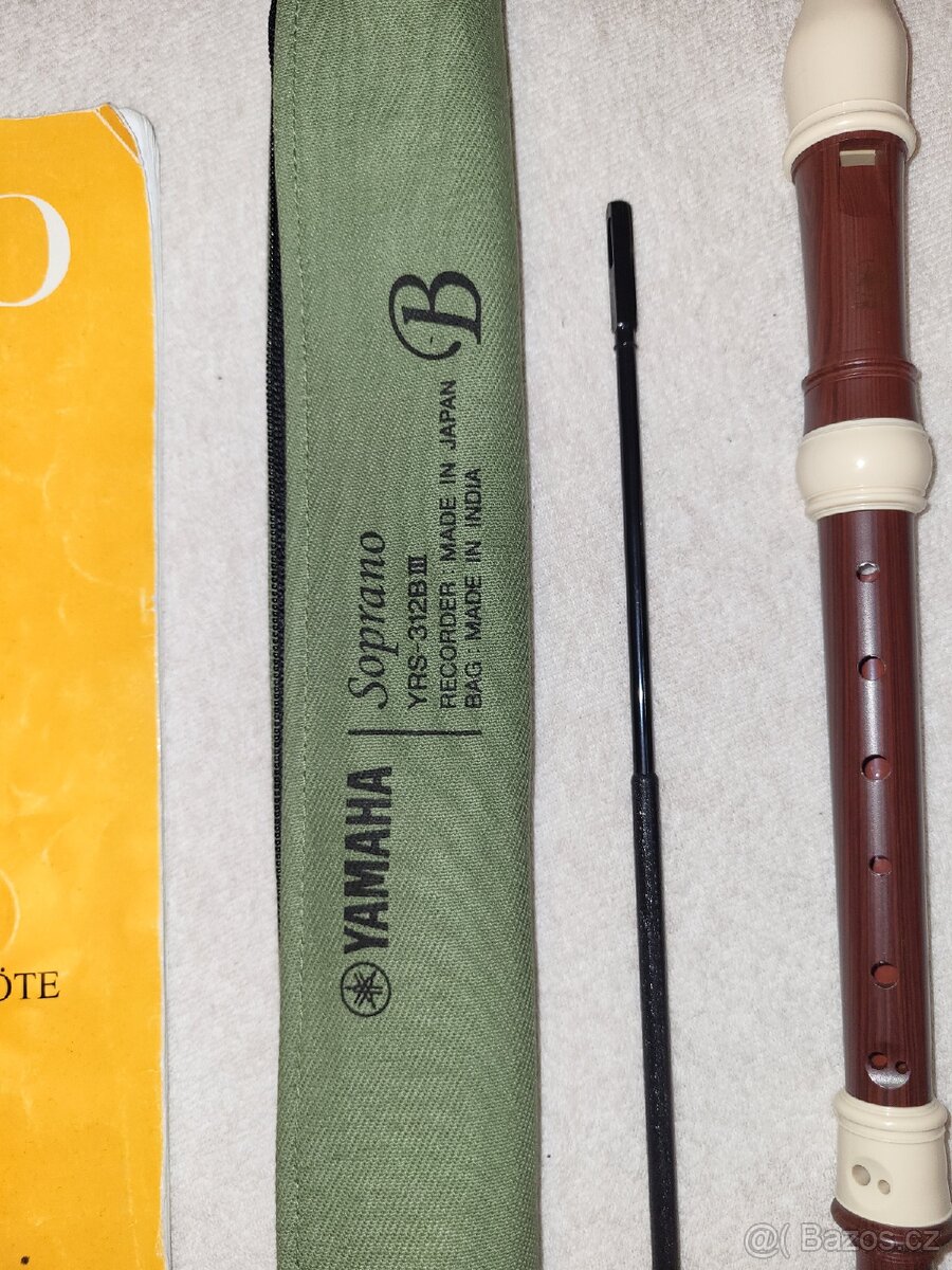 Stojan na noty Ashon, flétna Yamaha Soprano - 7