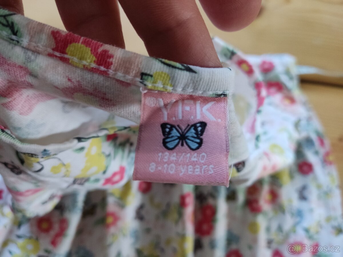 Dívčí šaty - 7