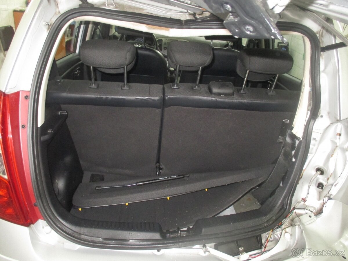 Hyundai i10 1,2 16V - 7