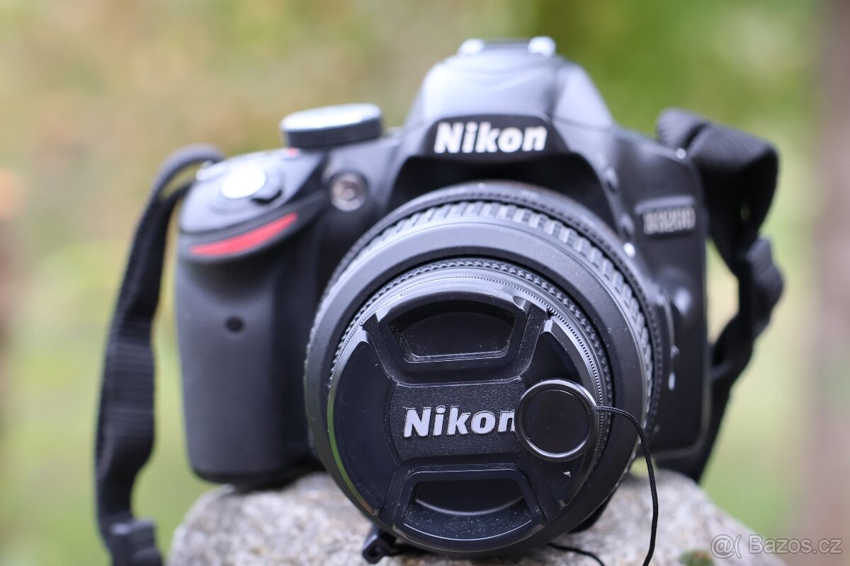Nikon D3200 s příslušenstvím - 7