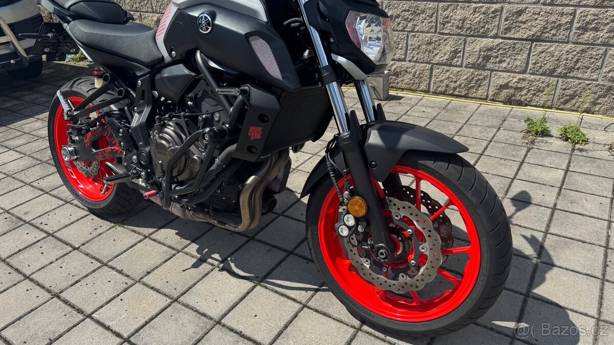 Yamaha MT-07 54kW , 2019 , 11.883km ,TOP STAV Akrapovic - 7