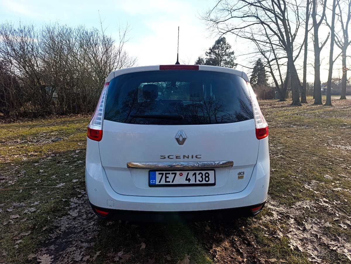Renault Grand Scénic 1.5 dCi 81 kW - 7