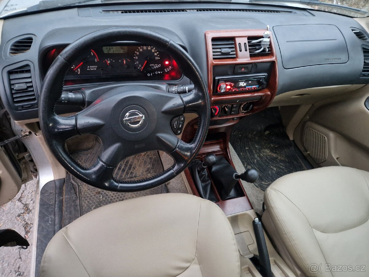 Nissan Terrano 3.0 di 113kw - 7
