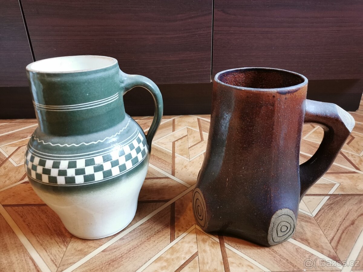 Staré džbánky, různé druhy a stáří - 7