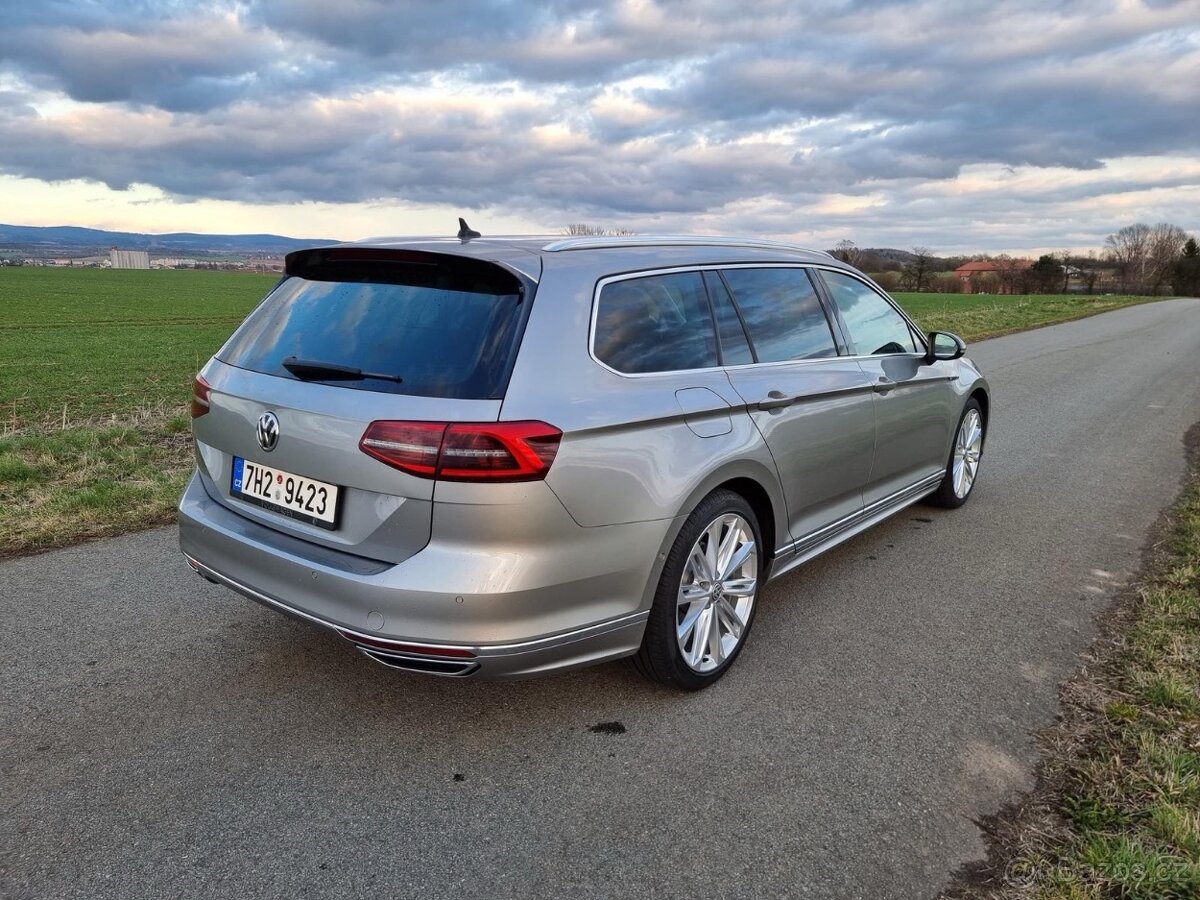 Volkswagen passat R-line . 140kw - 7