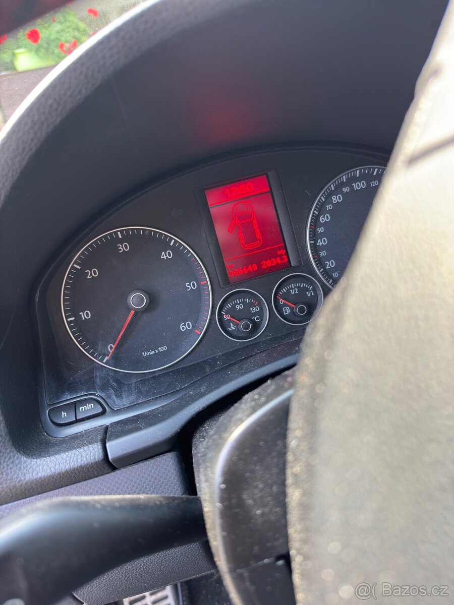 Prodám vw golf 5 1.9 tdi 77KW - 7