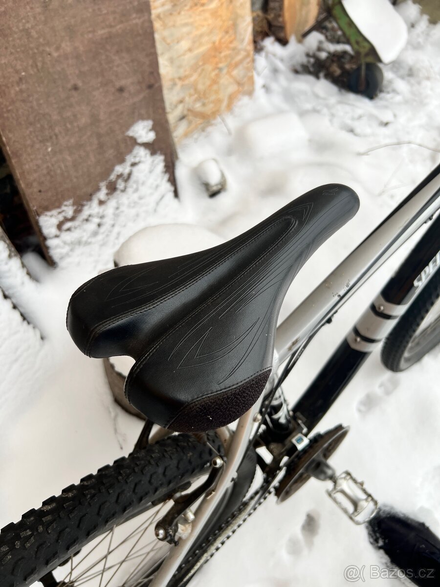 Prodám kolo Specialized Hard Rock - 7