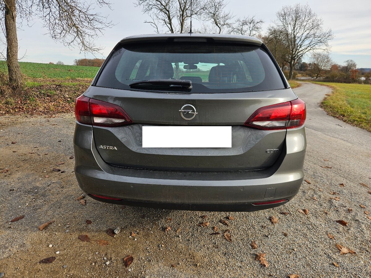 Opel Astra 1,6 CDTI, 100kw, 2019 - 7