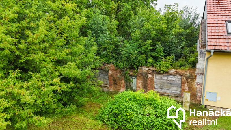 Prodej stavebního pozemku v Olomouci, 298 m2, ulice... - 7