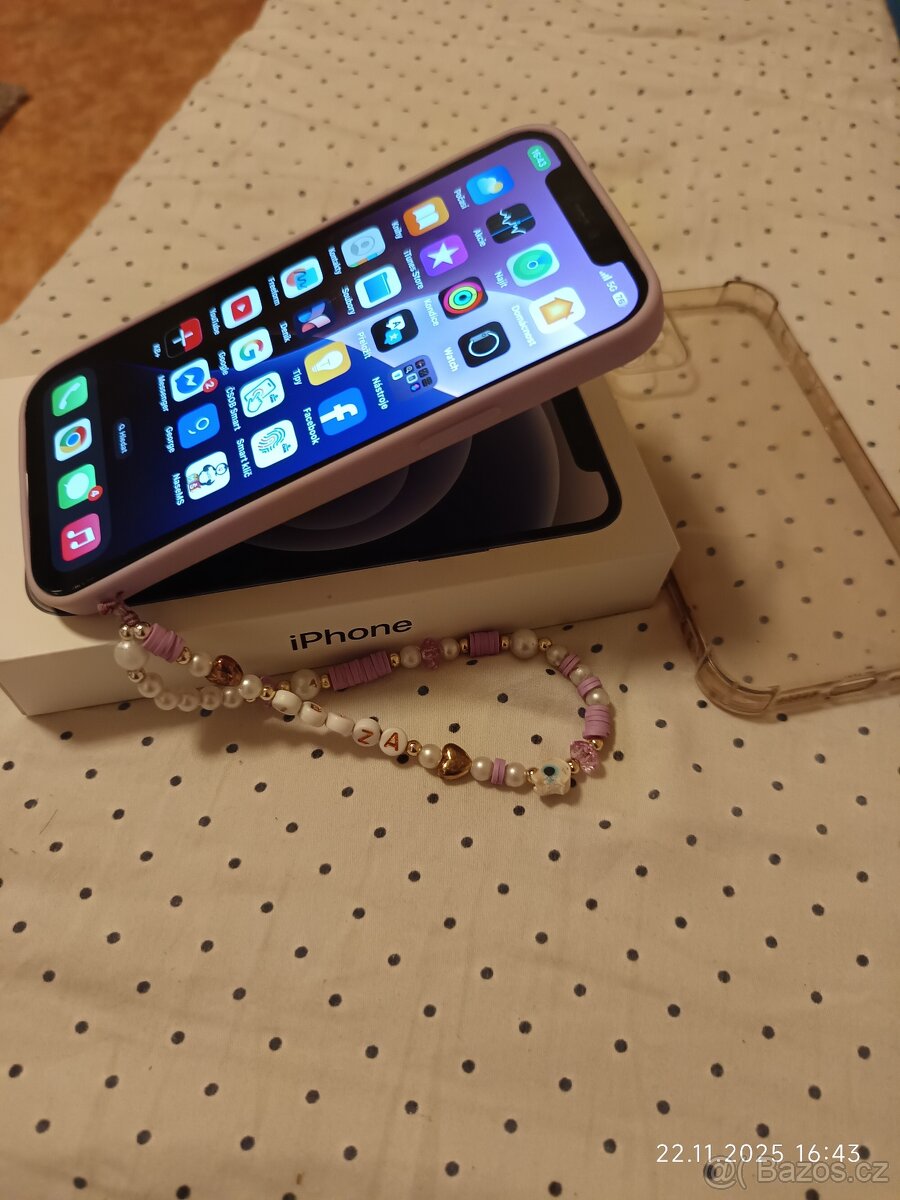Prodám iPhone 12 128GB - 7