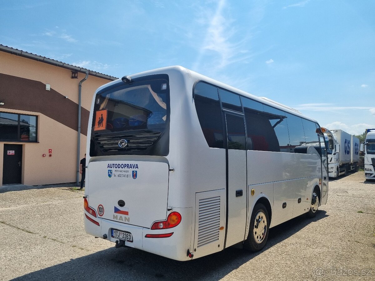 King Long XMQ 6800 2011 - 7