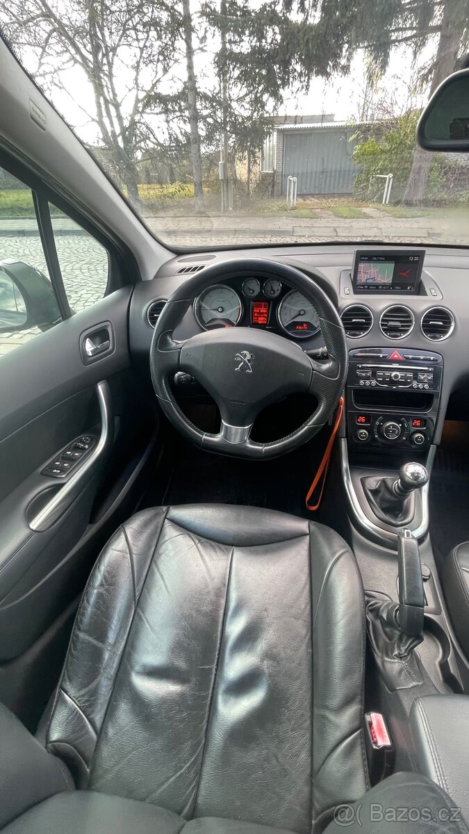 Peugeot 308 SW, 1.6 HDI, 7 míst, top výbava - 7