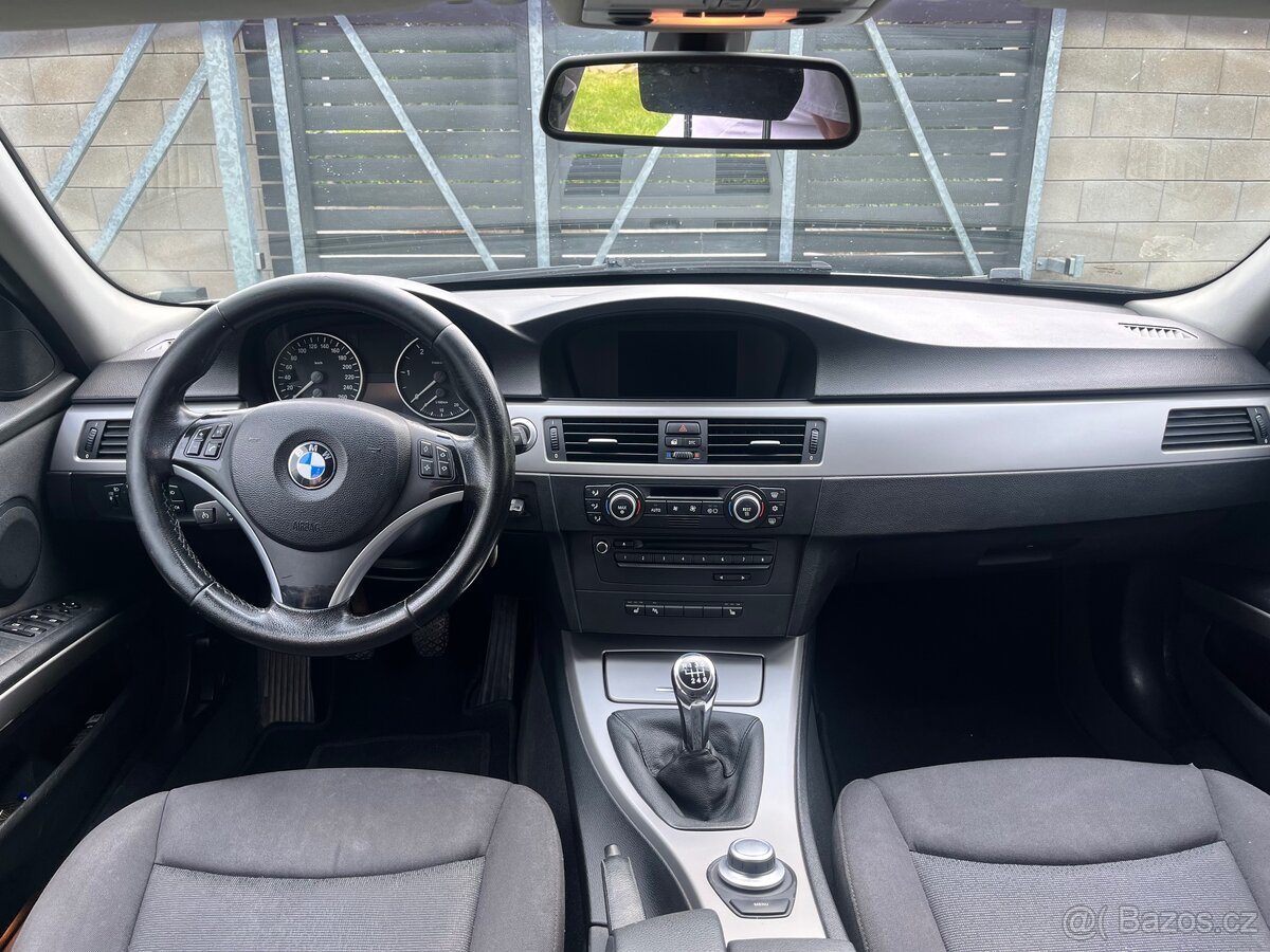 BMW 318 D, model E91, rok 2007 - 7