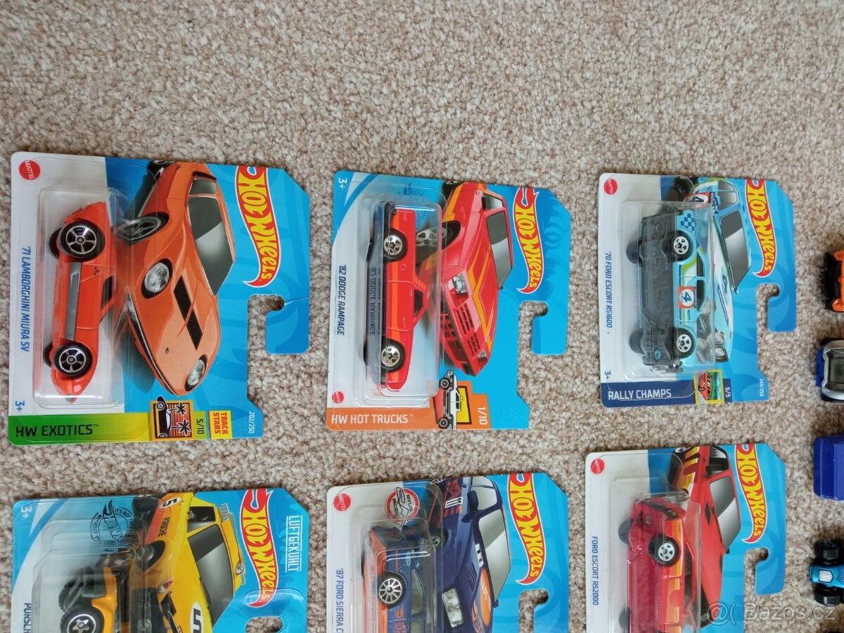 HOTWHEELS AUTÍČKA - NOVÁ - 7