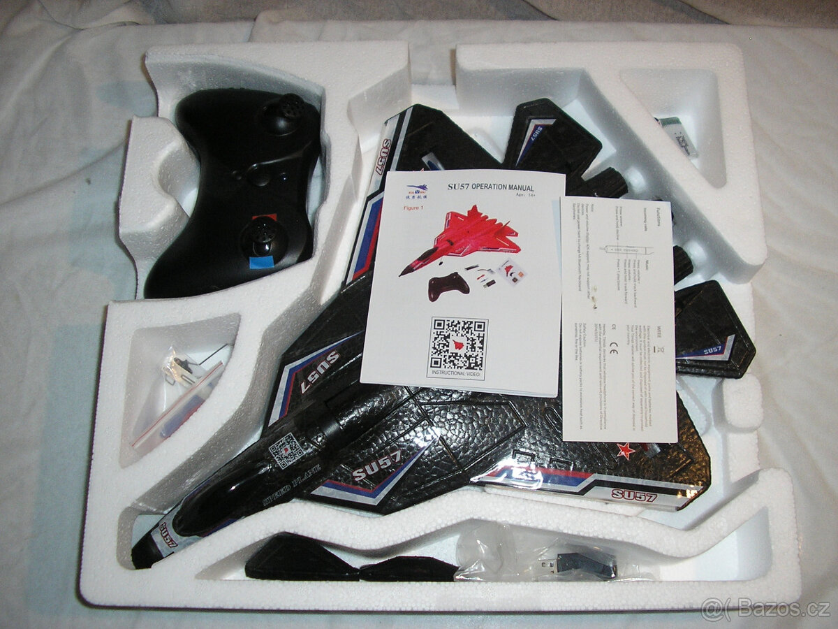 Dálkově ovládané letadlo SU-57 - 7