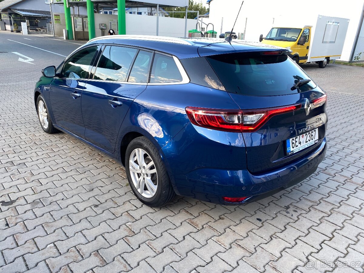 Renault Megane IV LIMITED 1.3 Tce 2020 1. majitel původ ČR - 7