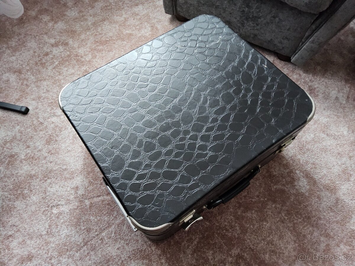 Prodám harmoniku-akordeon WELTMEISTER CAntus 5 - 7