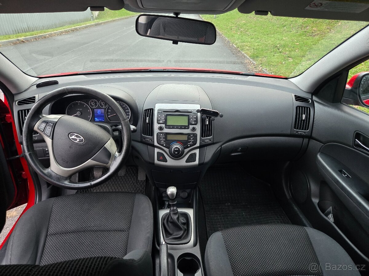 Hyundai i30, 1.6CRDi CW 85kw - 7