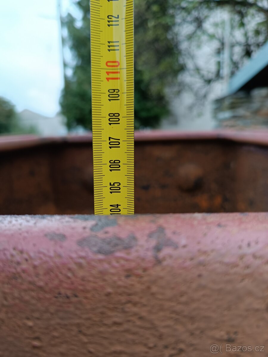 Kovová nádrž na vodu - 7