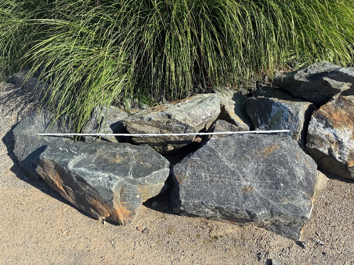 Prodám okrasné kameny - 7