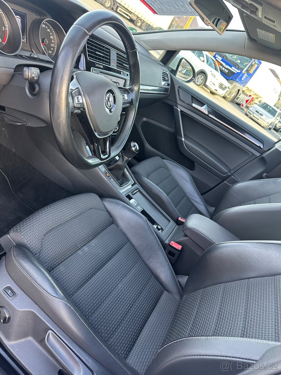 VW Golf -4Motion ,2.0 TDi Acc pano octavia scout Passat - 7